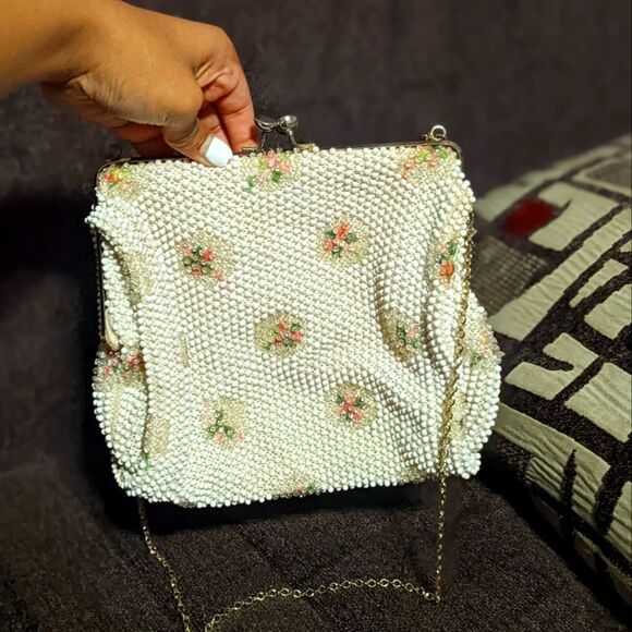 Beautiful party fully beaded clutch - Picture 1 of 6